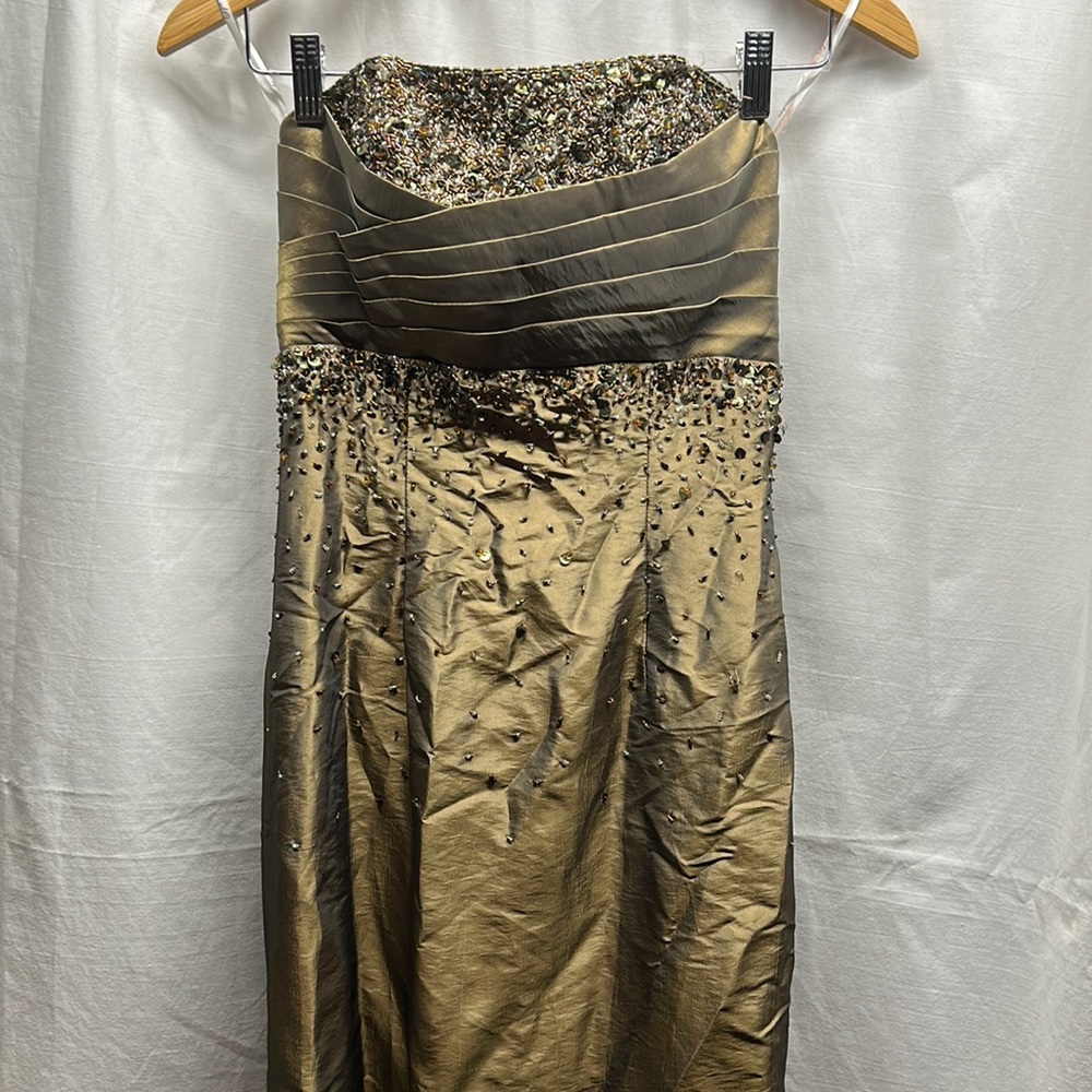 Sparkle Green gown beading 2